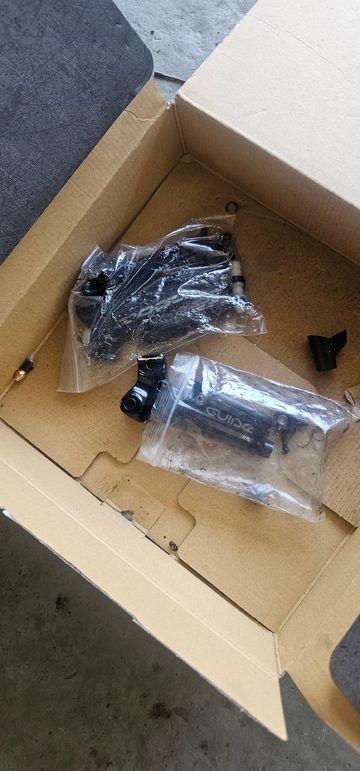 Used Sram Code R and Guide 2025 bike — image 2 of 4