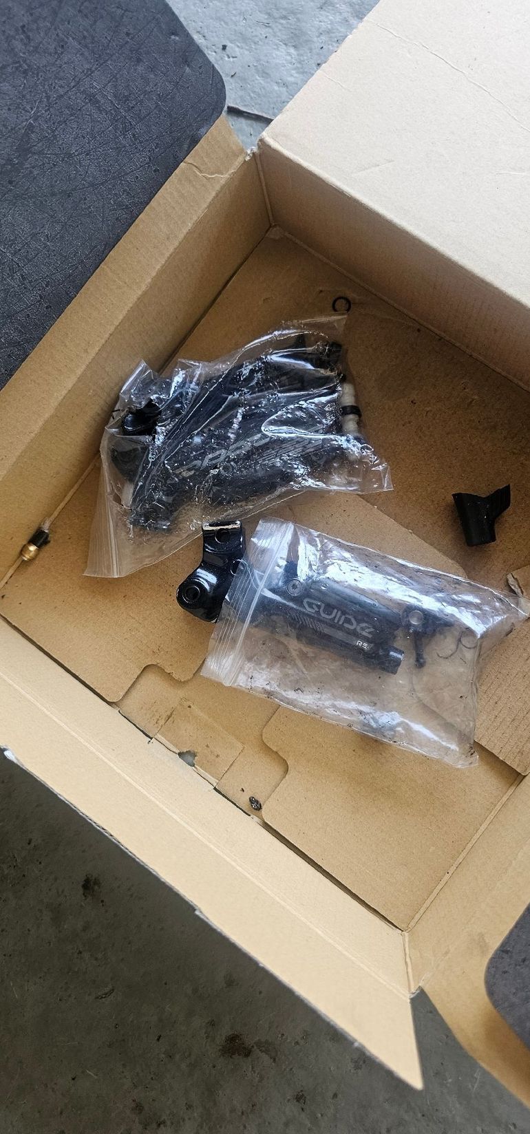 Gebrauchtes Sram Code R and Guide 2025 bike — Bild 2 von 4