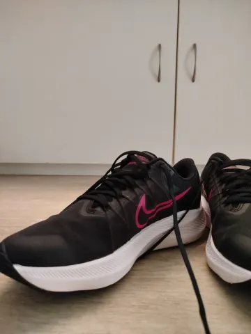 Gebrauchtes Nike Zoom Winflo 8 Running Shoes