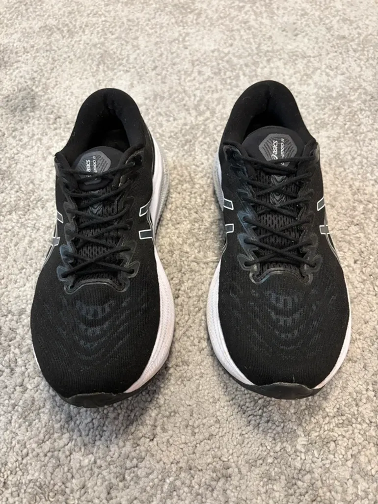 Used Asics Laufschuhe bike — image 2 of 4