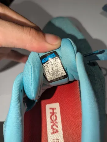 Used Hoka One One Running Shoes bike — image 7 of 8