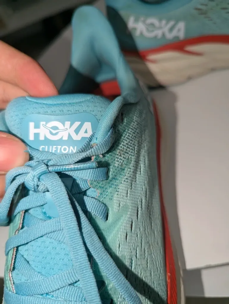Used Hoka One One Running Shoes bike — image 6 of 8
