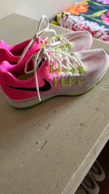 Nike Zoom Running Shoes d'occasion