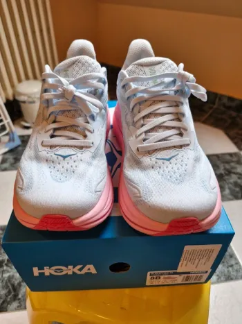 Used Hoka Clifton 10 Running Shoes