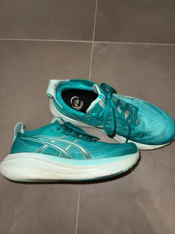 Used Asics Laufschuhe bike — image 2 of 3