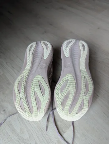 Tweedehands Asics GEL NIMBUS 27 bike — afbeelding 5 van 7
