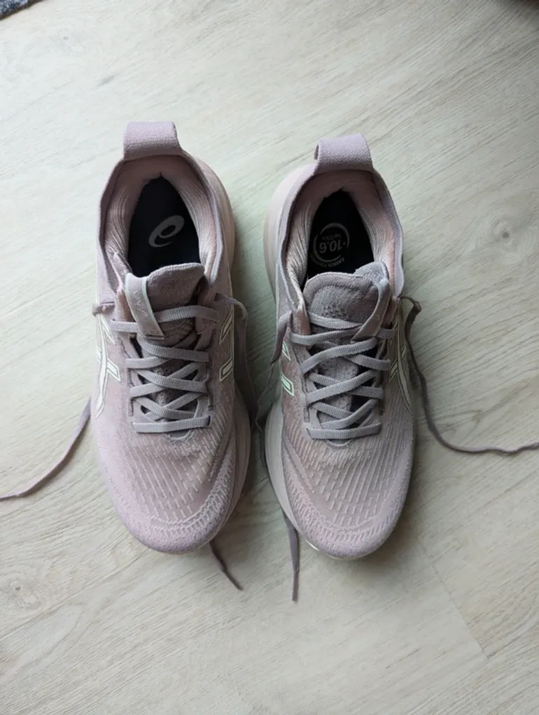 Tweedehands Asics GEL NIMBUS 27 bike — afbeelding 6 van 7