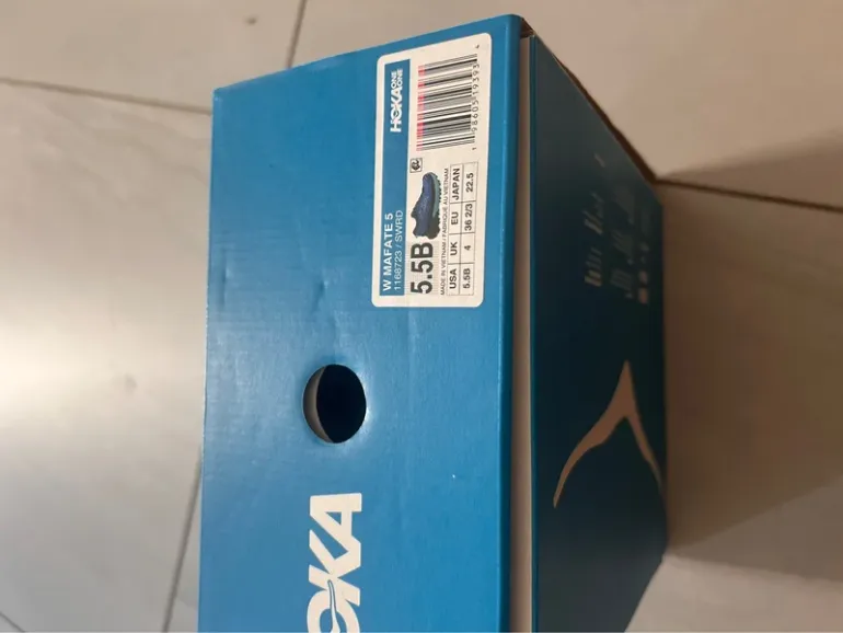 Used Hoka Mafate 5 bike — image 2 of 4