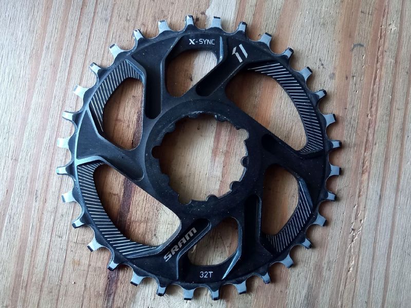 Brugt Sram X-Sync 32T Chainring Drivetrain & Pedals
