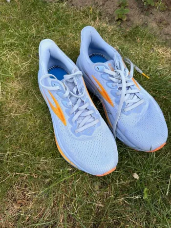 Used Brooks Ghost 17 Running Shoes