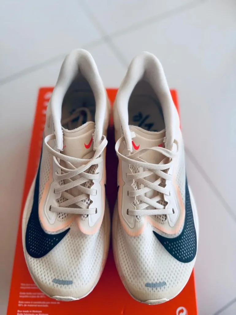 Used Nike Zoom Fly 6 bike — image 5 of 9