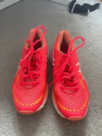 Brugt Asics Running Shoes Running Shoes