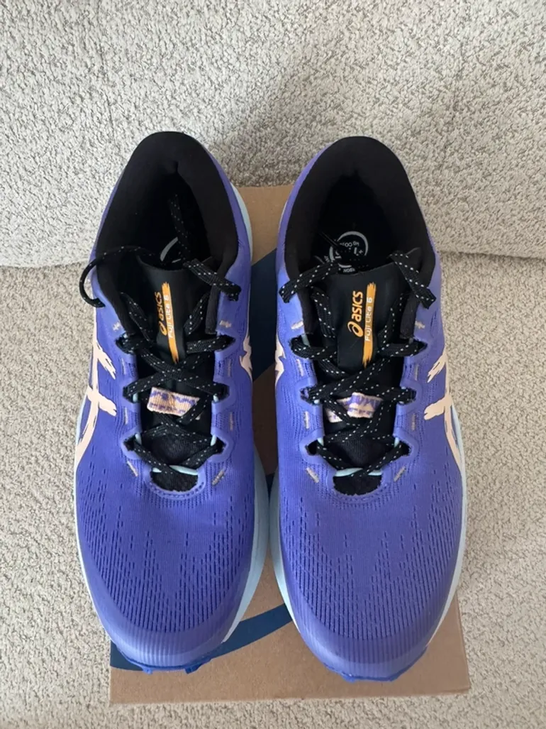 Used Asics Fudji Lite 6 bike — image 4 of 5