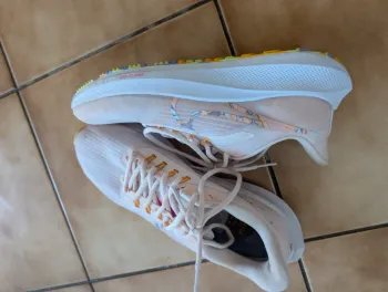 Used Pegasus Air Zoom 39 Running Shoes