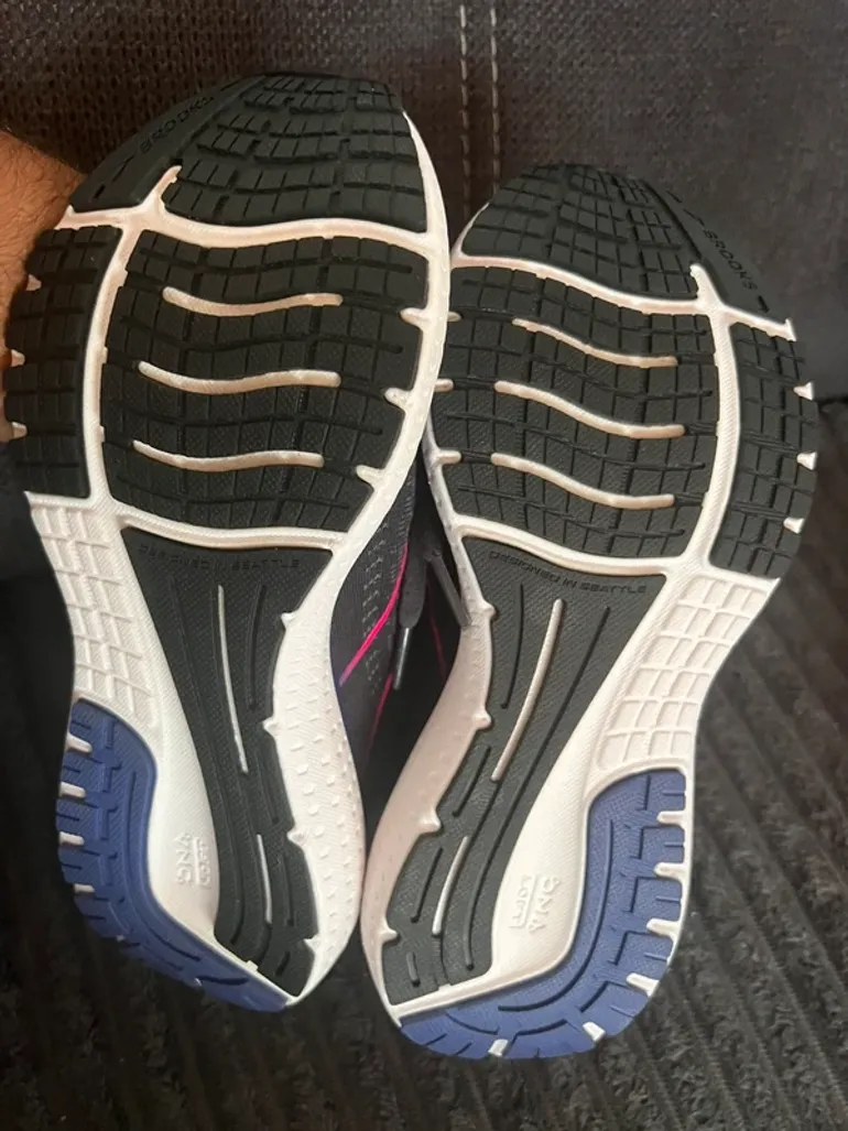 Used Brooks Glycerin 19 bike — image 5 of 8