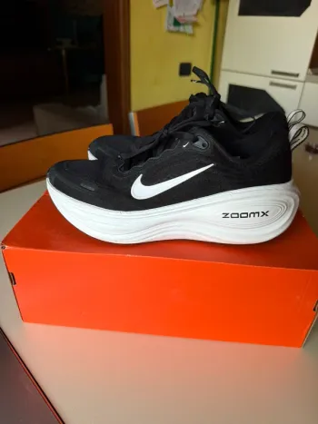 Used Nike Vomero Plus bike — image 3 of 4