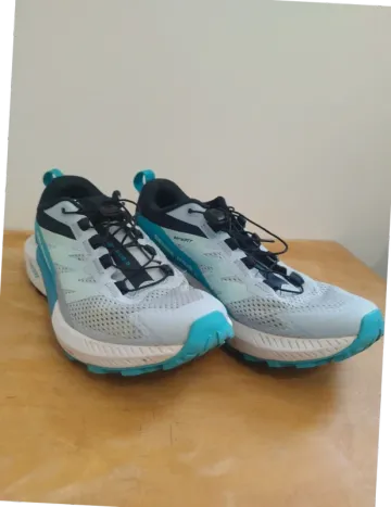 Used Salomon Sense Ride 5 Running Shoes