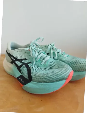 Used Asics Metaspeed Sky Running Shoes