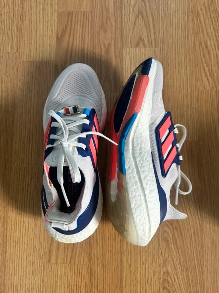 Used Adidas Ultraboost 22 W 2022 bike — image 2 of 9