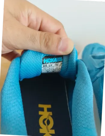 Used Hoka Clifton 10 bike — image 5 of 11