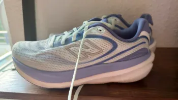 Gebrauchtes New Balance 1080 bike — Bild 3 von 3