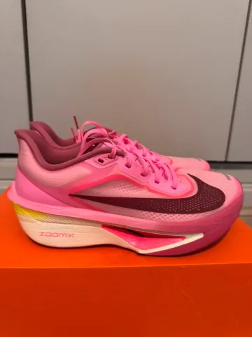 Used Rose Zoom Fly 6 Running Shoes
