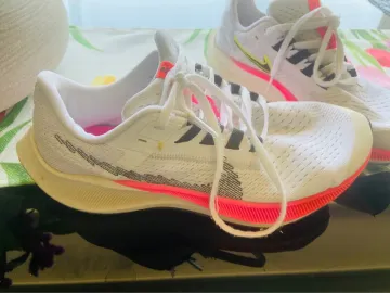 Used Nike Sneakers Running Shoes