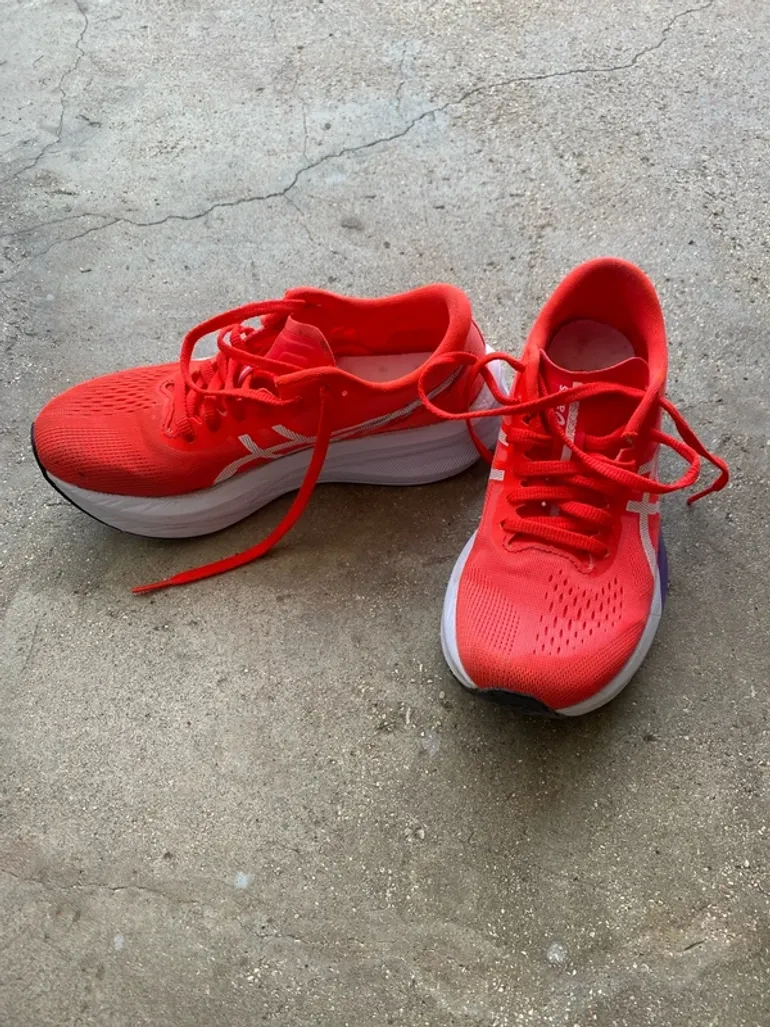 Used Asics Magic Speed bike — image 4 of 6