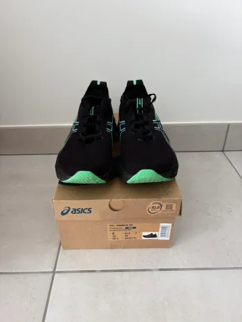 Used Asics GEL-Nimbus 26 bike — image 2 of 10