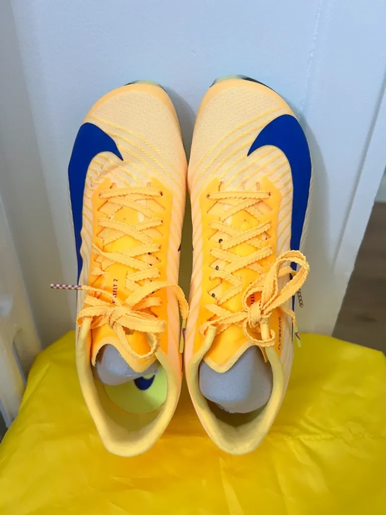 Used Nike Air Zoom Maxfly 2 bike — image 4 of 10