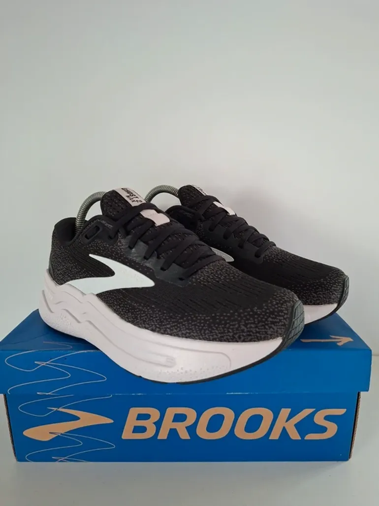 Used Brooks Ghost Max 2 bike — image 4 of 13