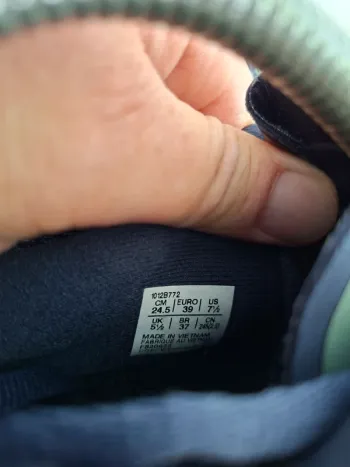 Asics Gel Cumulus 27 bike d'occasion — image 12 sur 12