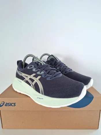 Asics Gel Cumulus 27 bike d'occasion — image 4 sur 12