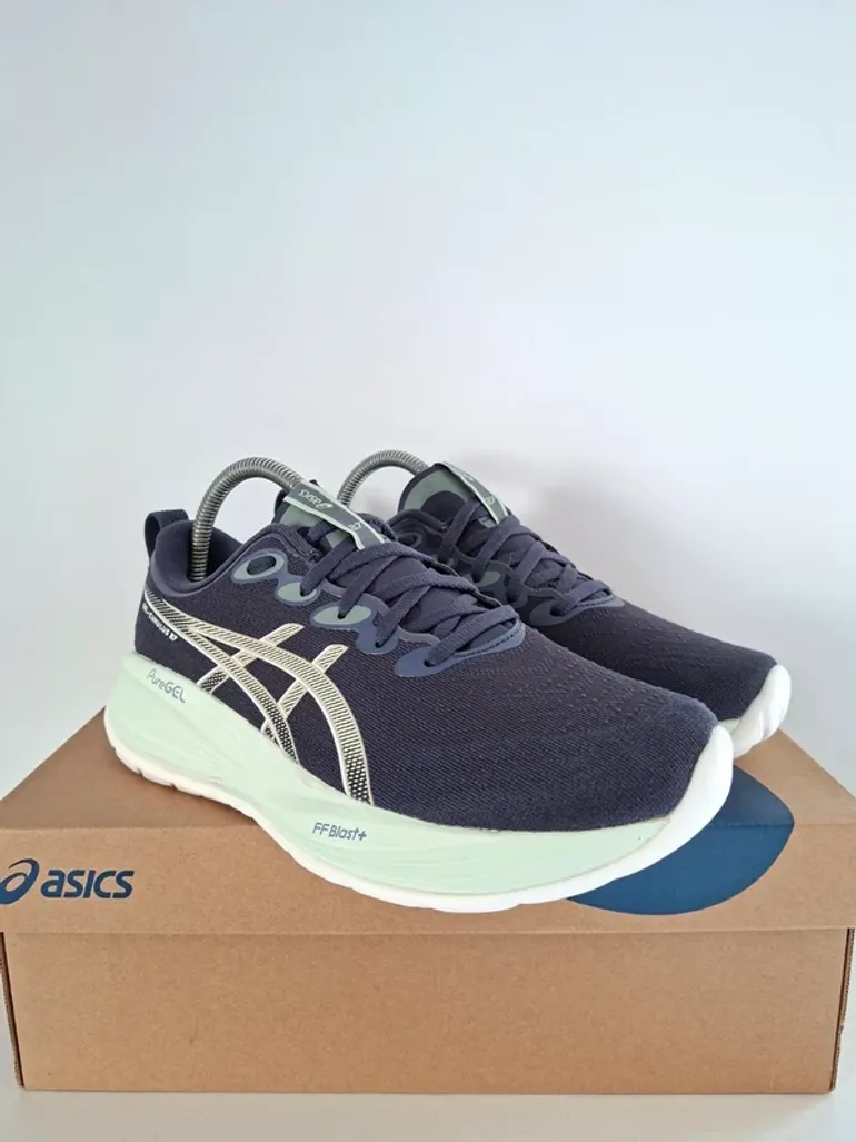 Asics Gel Cumulus 27 bike d'occasion — image 4 sur 12