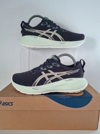 Asics Gel Cumulus 27 bike d'occasion — image 2 sur 12