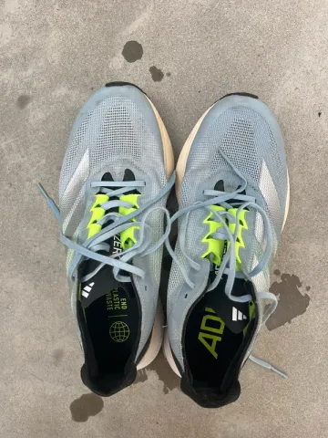 Used Adidas adizero boston 13 Running Shoes