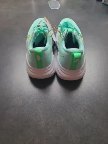 Used Asics Gel Ziruss 9 bike — image 13 of 15