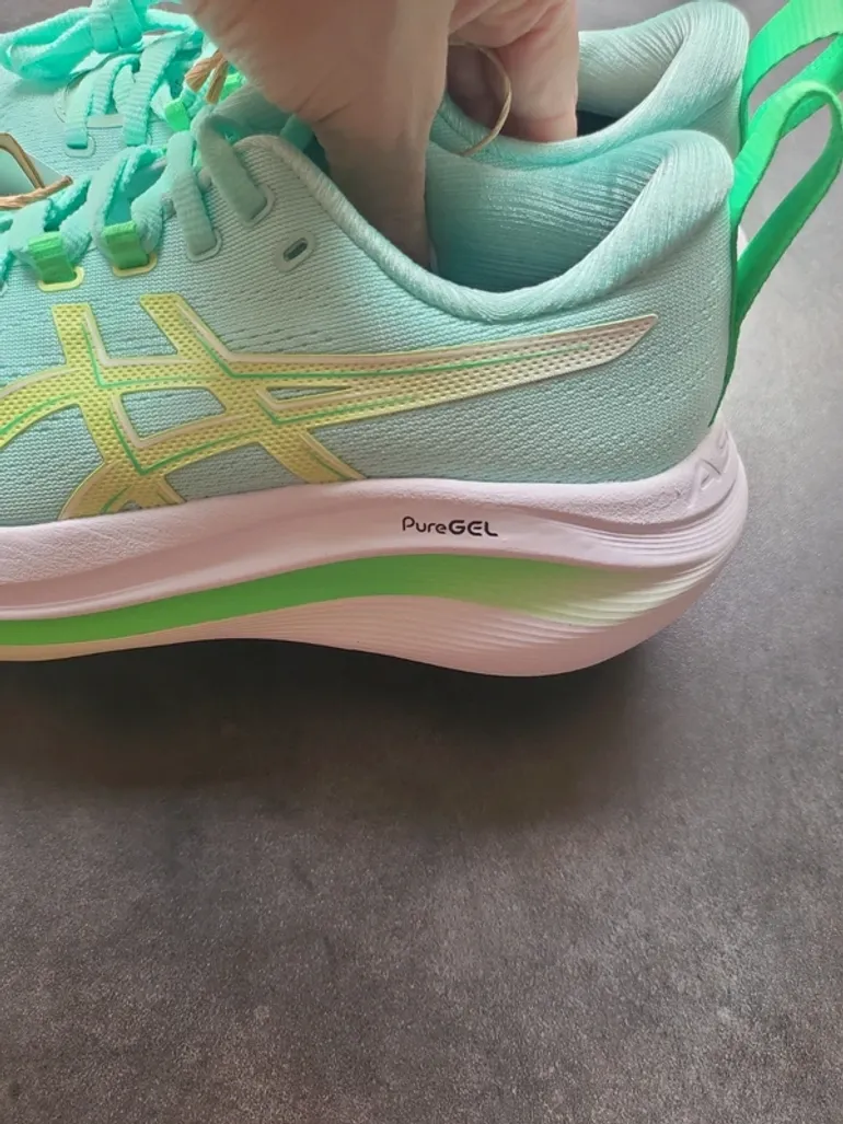 Used Asics Gel Ziruss 9 bike — image 11 of 15