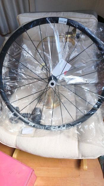 Käytetty Dt Swiss G 1800 Spline Wheels