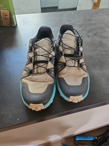 Used Salomon Speedcross Peak Running Shoes