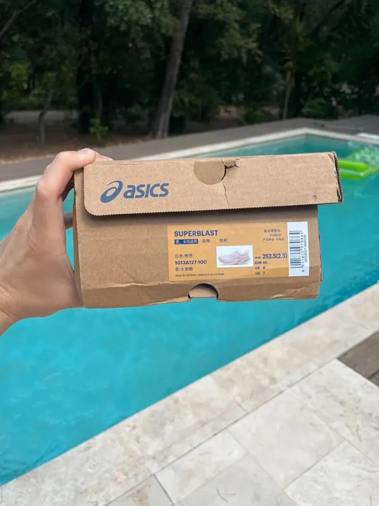 Used Asics Superblast bike — image 8 of 8