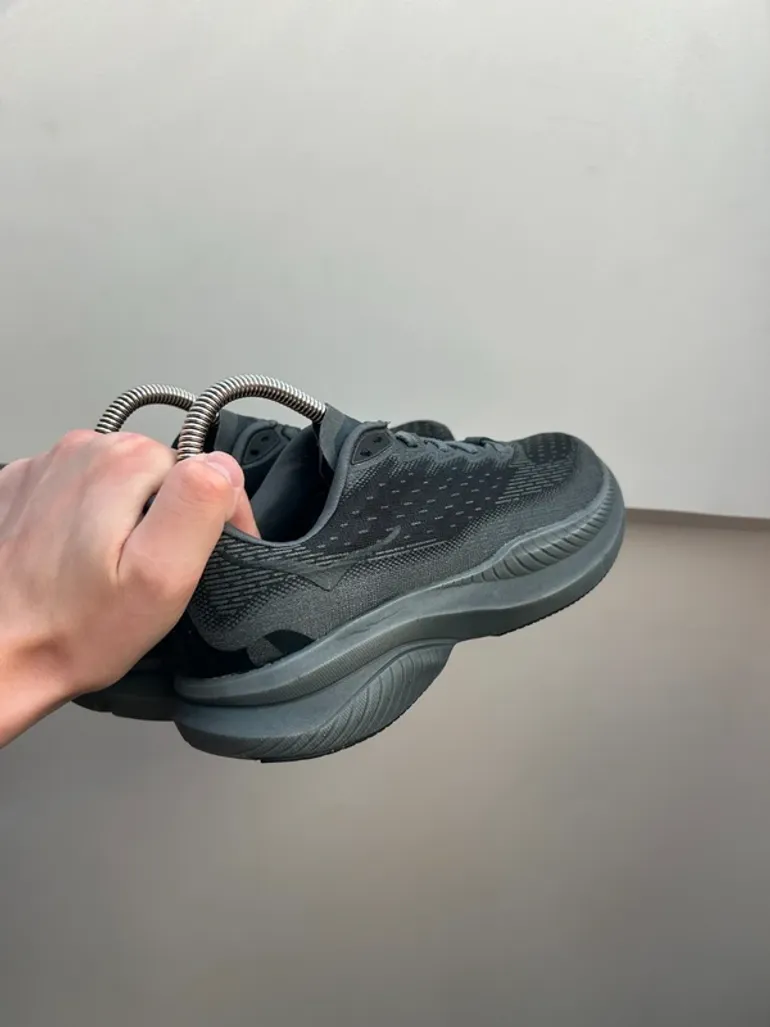 Hoka Mach 6 bike usato — immagine 3 di 11