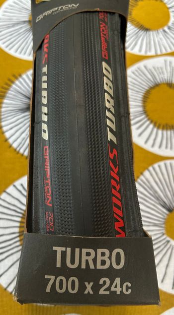Specialized S-Works Turbo Clincher Road Tyres bike de segunda mano — imagen 2 de 4