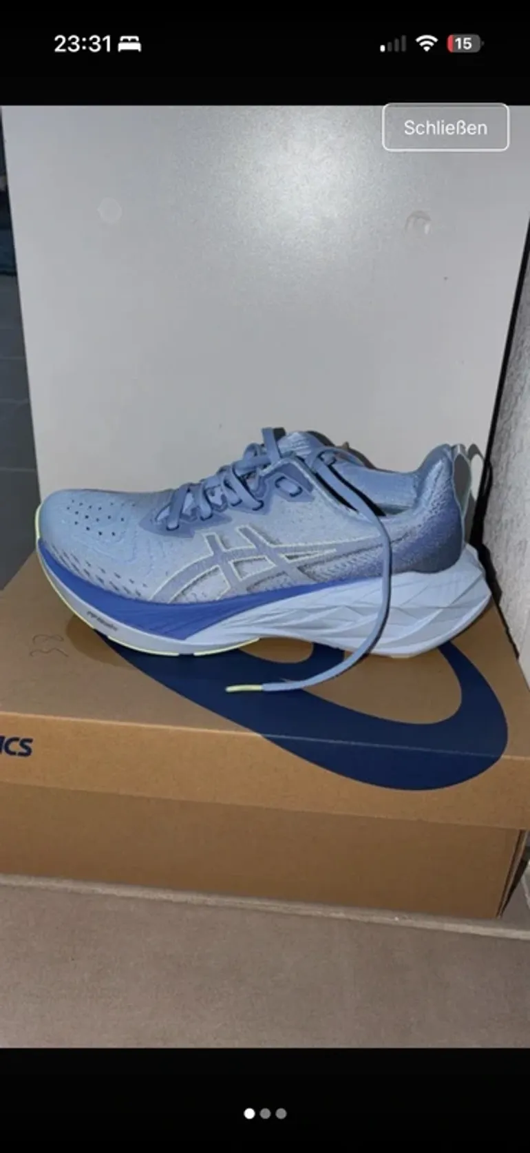 Used Asics Novablast 4 bike — image 3 of 9