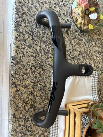 Używany Vision Metron 5D ACR EVO Integrated Handlebar 2026 Cockpit