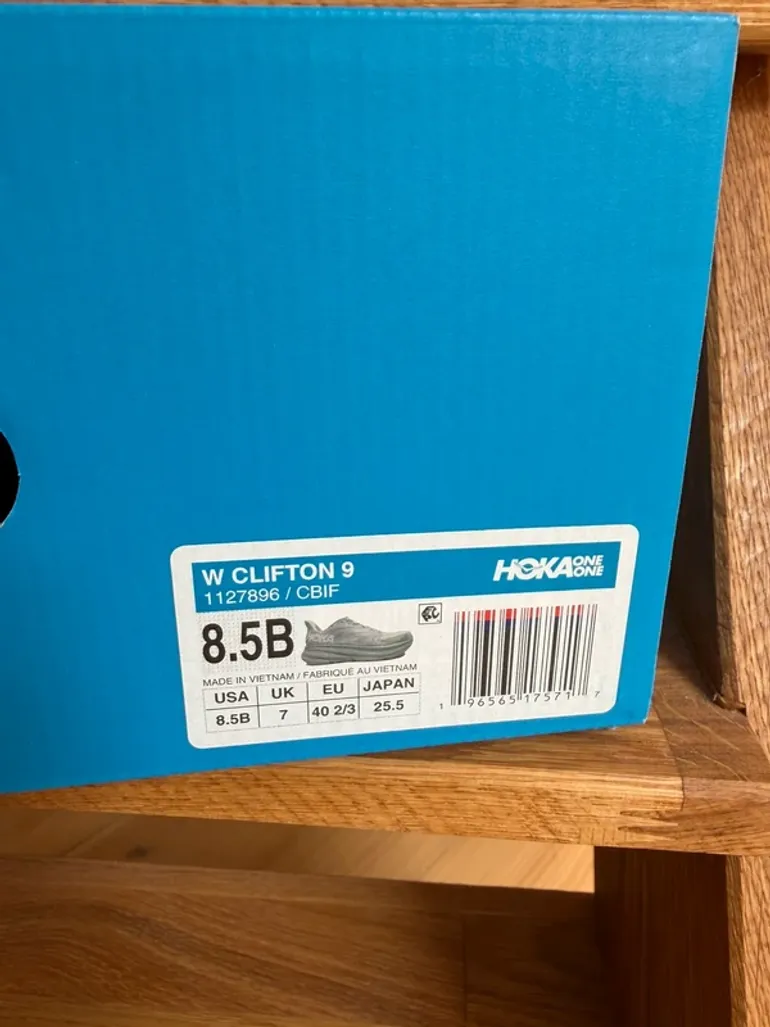 Used Hoka Clifton 9 bike — image 7 of 7