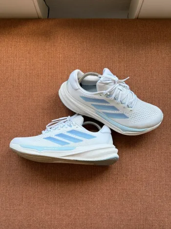 Używany Supernova Stride 2.0 Running Shoes