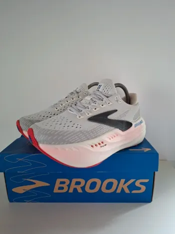 Used Brooks Glycerin Max bike — image 5 of 13