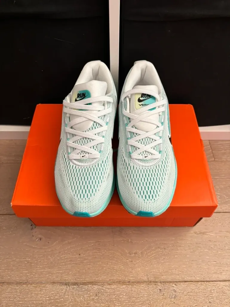 Używany Nike Vomero 18 bike — zdjęcie 4 z 9
