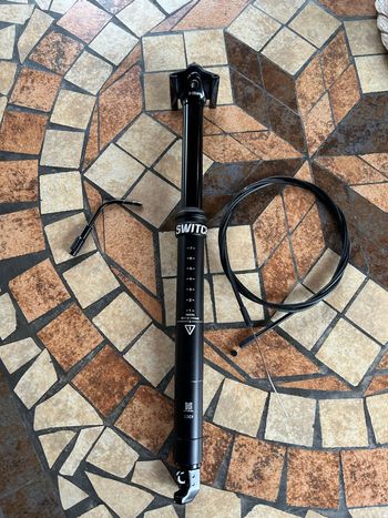 Brugt Switch Telescopic Seatpost 2025 bike — billede 2 af 7